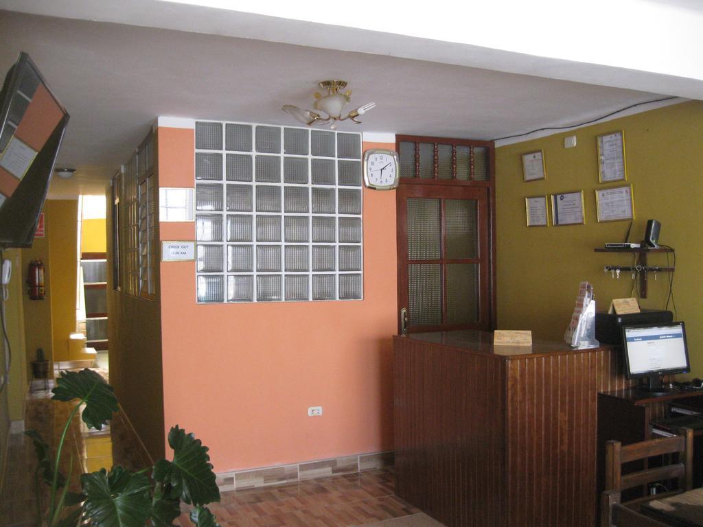 Posada Gino Pisco Buitenkant foto
